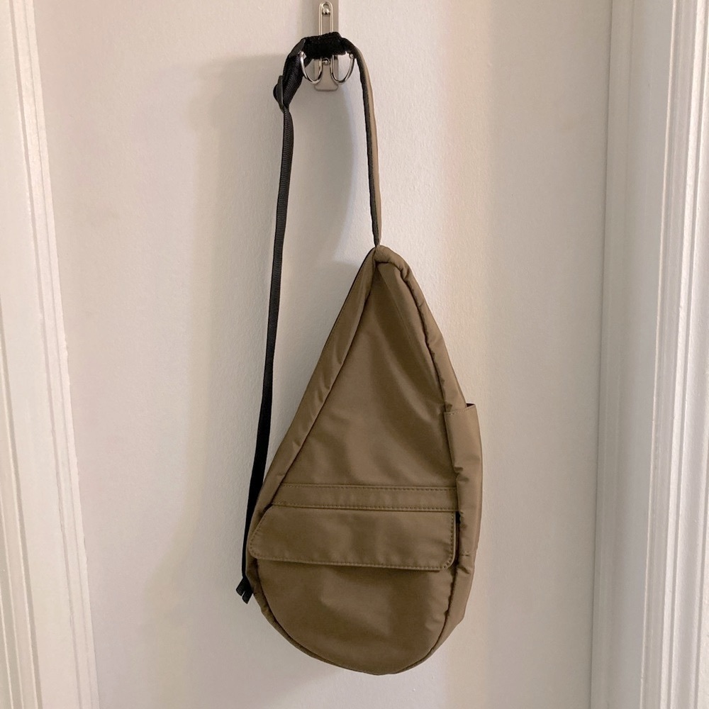 L.L. Bean Sling Bag / One Shoulder Crossbody Backpack